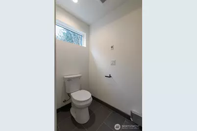 9361 Forest Court SW, Seattle, WA 98136 - Photo 18