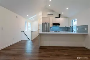 9361 Forest Ct SW, Seattle, WA 98136 - Photo 12