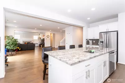 27432 14th Place S, Des Moines, WA 98198 - Photo 10