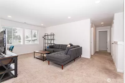 27432 14th Place S, Des Moines, WA 98198 - Photo 18