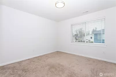 27432 14th Place S, Des Moines, WA 98198 - Photo 20