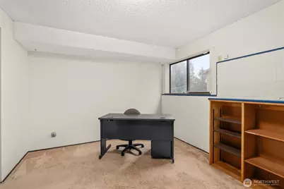 360 Byrd Street, Centralia, WA 98531 - Photo 32