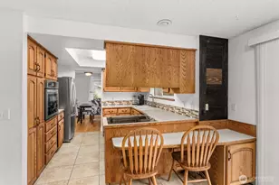 360 Byrd St, Centralia, WA 98531 - Photo 12