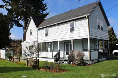 1224 4th St, Cosmopolis, WA 98537 - Photo 2