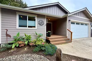 735 Dover Ct SE, Ocean Shores, WA 98569 - Photo 2