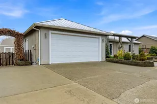 181 Duke Dr, Sequim, WA 98382 - Photo 2