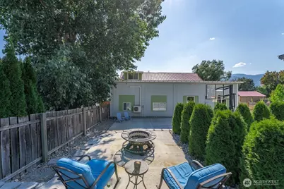 703 Boetzkes Avenue, Manson, WA 98831 - Photo 38