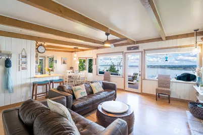 9513 Villa Beach Road, Anderson Island, WA 98303 - Photo 12