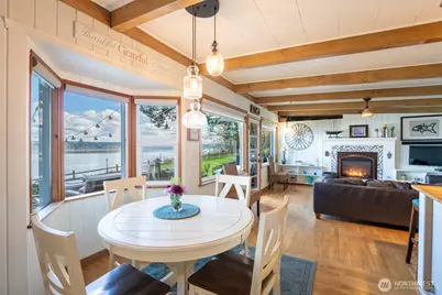 9513 Villa Beach Road, Anderson Island, WA 98303 - Photo 14