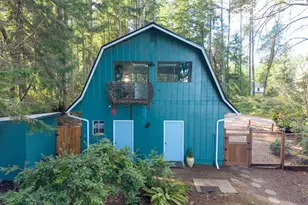 9513 Villa Beach Rd, Anderson Island, WA 98303 - Photo 22