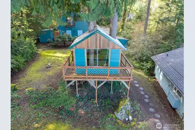 9513 Villa Beach Road, Anderson Island, WA 98303 - Photo 32