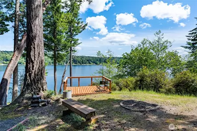 711 E Herron Boulevard NW, Lakebay, WA 98349 - Photo 2