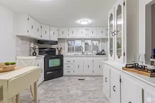 11622 Silver Lake Rd, Everett, WA 98208 - Photo 6