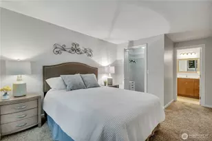 4621 Grandview Dr W, University Place, WA 98466 - Photo 16