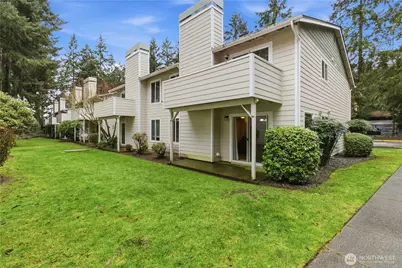 4621 Grandview Drive W #Unit C, University Place, WA 98466 - Photo 2