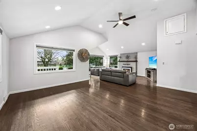 9036 Dalwood Road SW, Lakewood, WA 98499 - Photo 10