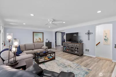 1501 52nd Street SE #1, Everett, WA 98203 - Photo 6