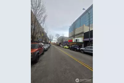 4332 University Way NE #A, Seattle, WA 98105 - Photo 18