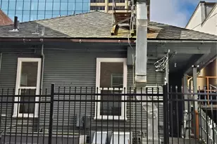 4332 University Wy NE, Seattle, WA 98105 - Photo 1