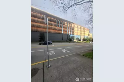 4332 University Way NE #A, Seattle, WA 98105 - Photo 12
