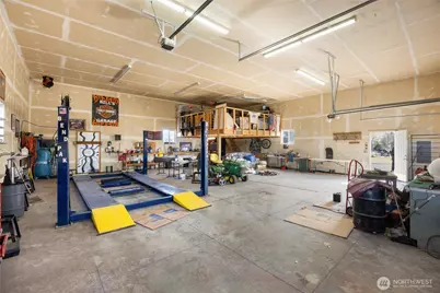 6919 D.5 Road NE, Moses Lake, WA 98837 - Photo 32