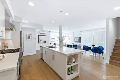 10712 SE 2nd Street, Bellevue, WA 98004 - Photo 10