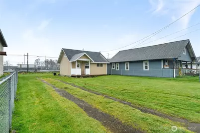1513 W Market Street, Aberdeen, WA 98520 - Photo 2
