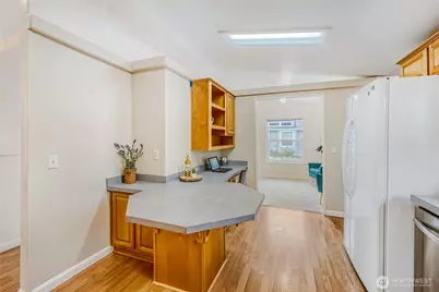 22241 SE 241st Place #62, Maple Valley, WA 98038 - Photo 10