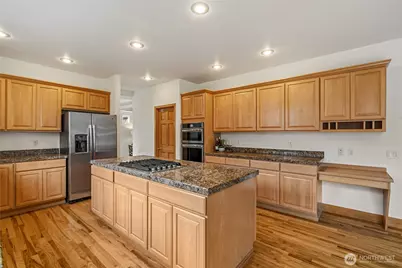 18639 175th Avenue SE, Renton, WA 98058 - Photo 12