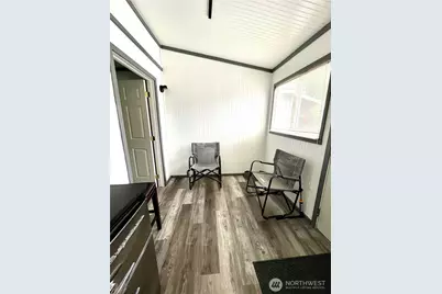 392 Industrial Parkway #11, Sequim, WA 98382 - Photo 6