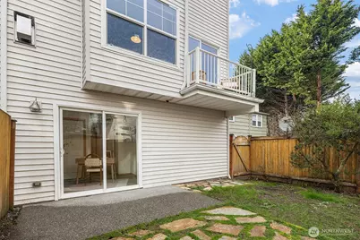 14338 Lenora Place N #B, Seattle, WA 98133 - Photo 16