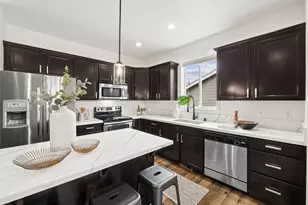 23886 SE 284th Pl, Maple Valley, WA 98038 - Photo 6