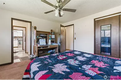 18731 Nutmeg Street SW, Rochester, WA 98579 - Photo 10