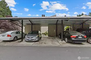 12716 NE 120th St, Kirkland, WA 98034 - Photo 20