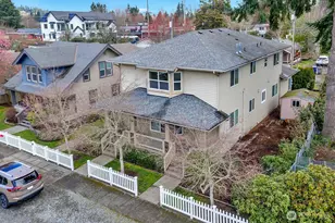 260 SE Andrews St, Issaquah, WA 98027 - Photo 2
