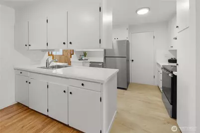 1828 NE 171st Street, Shoreline, WA 98155 - Photo 12