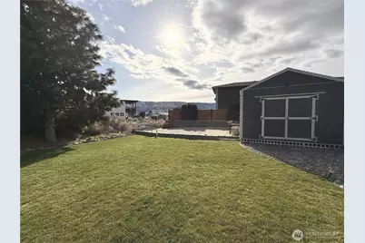 401 Peachtree Place SW, Mattawa, WA 99349 - Photo 22