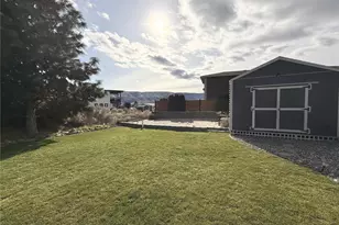 401 Peachtree Pl SW, Mattawa, WA 99349 - Photo 22