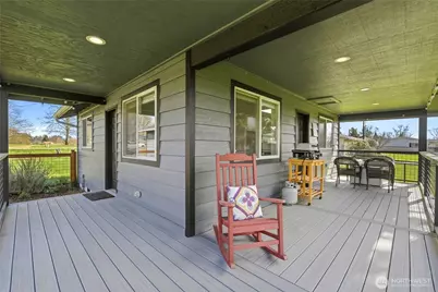 8114 Riverview Road, Snohomish, WA 98290 - Photo 14