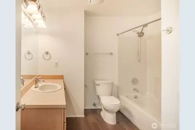 532 198th Street SE, Bothell, WA 98012 - Photo 16