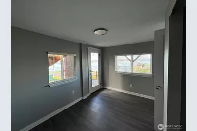 1805 Lawrence Street, Port Orchard, WA 98366 - Photo 32