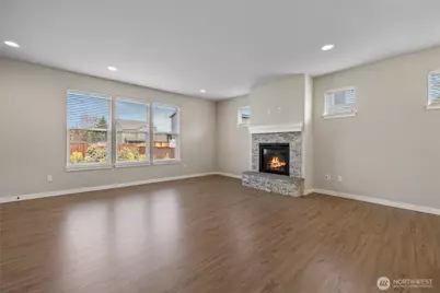 122 N Trail Road, Sedro Woolley, WA 98284 - Photo 6