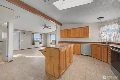 10124 Road 16 NE, Moses Lake, WA 98837 - Photo 4