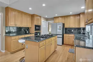 16038 SE 127th Pl, Renton, WA 98059 - Photo 14