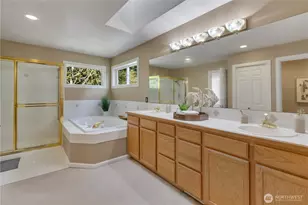 16038 SE 127th Pl, Renton, WA 98059 - Photo 24