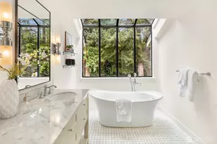 24106 NE 6th Pl, Sammamish, WA 98074 - Photo 14