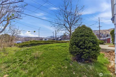 1248 S Mission Street, Wenatchee, WA 98801 - Photo 16