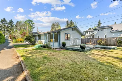 5 W Shore Avenue SW, Lakewood, WA 98498 - Photo 2