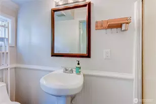 1048 S Director St, Seattle, WA 98108 - Photo 10