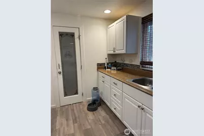 6906 36th Avenue, Lacey, WA 98503 - Photo 4